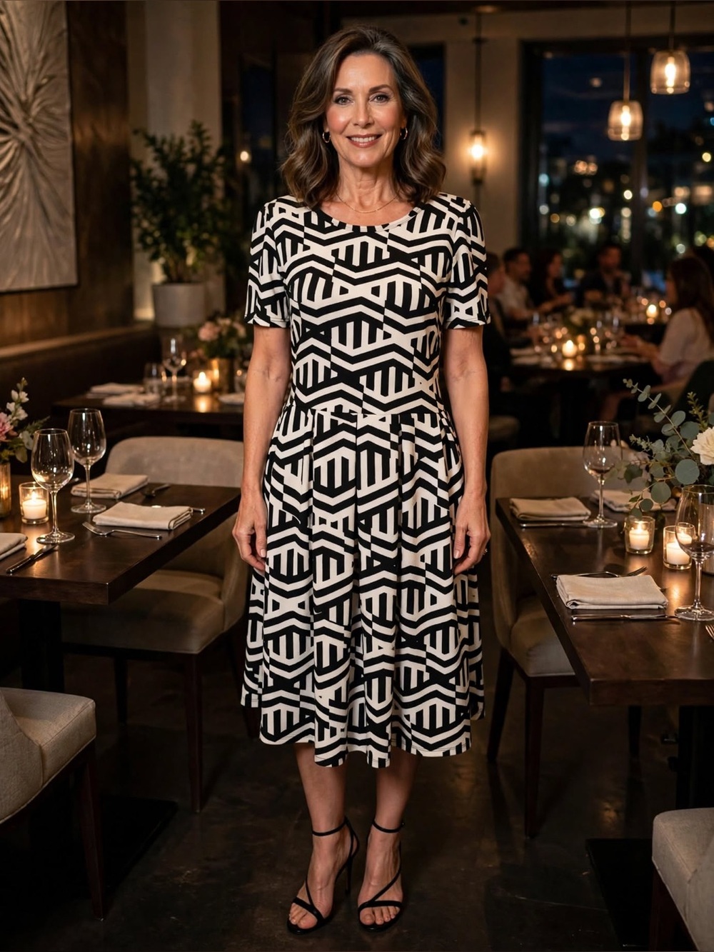 🔥2/$5 LuLaRoe Black and White Geometric Midi Dress with Short Sleeves